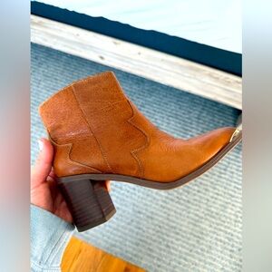 Franco Sarto bushwick leather bootie